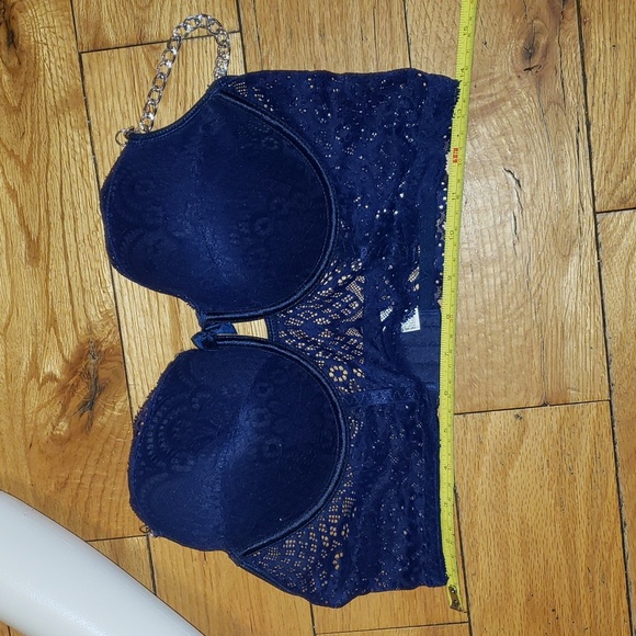 Bra - Picture 9 of 10